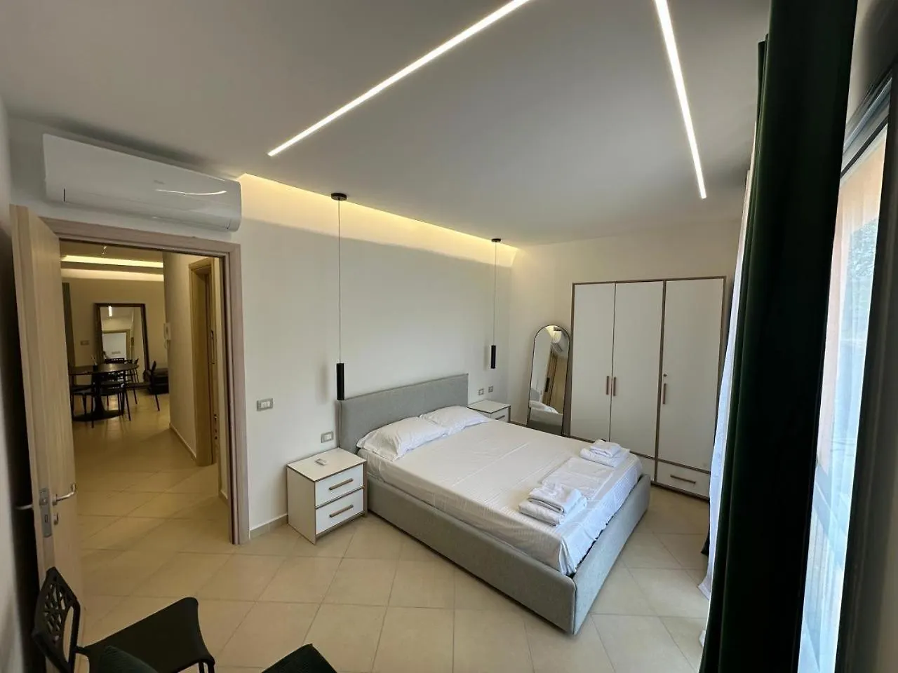 Noah Apartment Avlonya