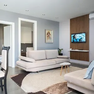 Apartament Palm Apartment-suite, Wlora